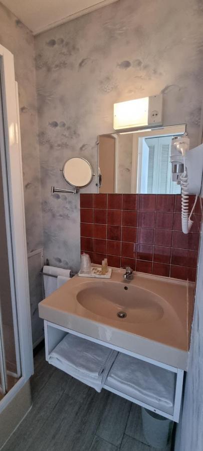 Saint-Marcel  Hotel Du Haut Marais מראה חיצוני תמונה