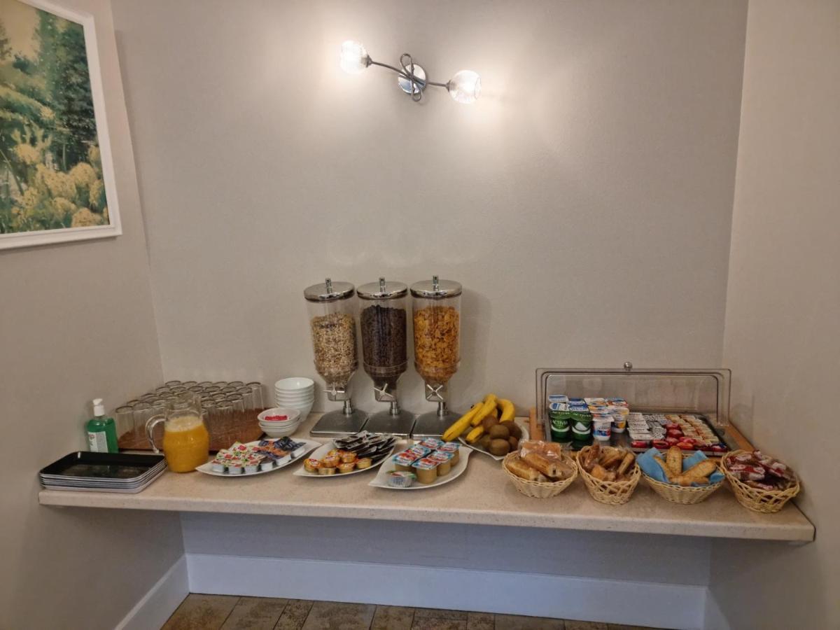 Saint-Marcel  Hotel Du Haut Marais מראה חיצוני תמונה